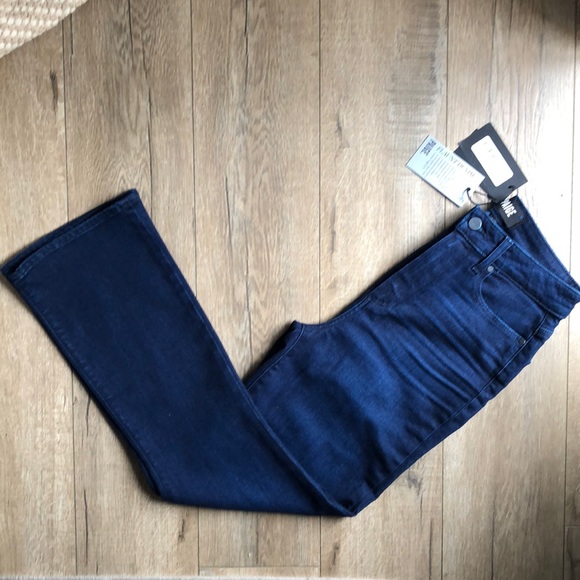 NWT Paige Femme High Rise Crop Mini Boot Jeans Size 28 Lumiere Color - Picture 3 of 9